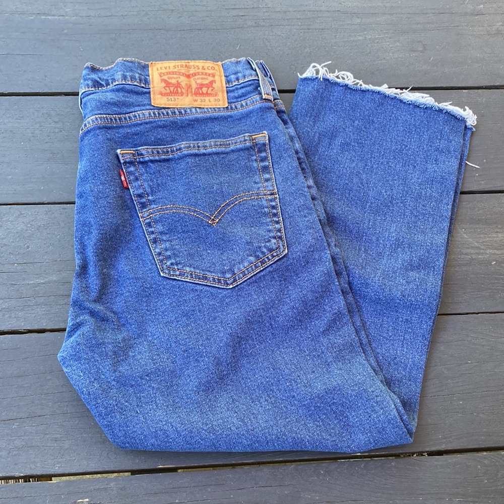 Levi’s 513 Denim Jeans 32 inch waist cropped and frayed hem